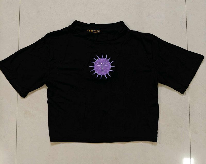 Black Sun Graphic Crop Top