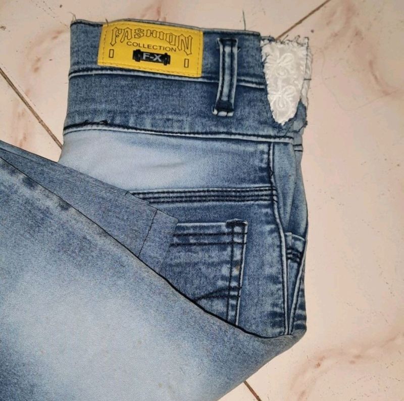 Jeans With Lace At The Waist
