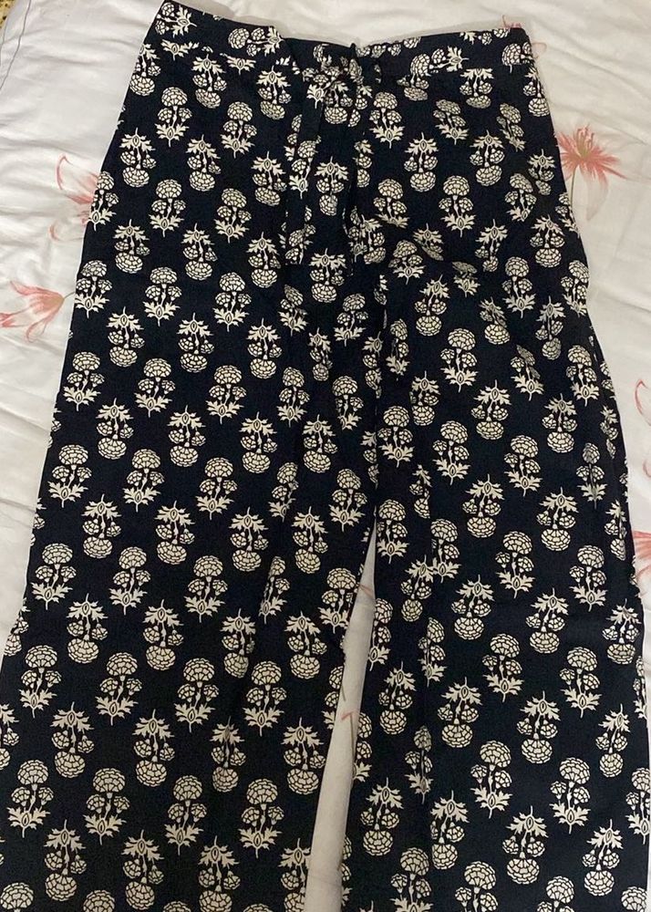 Blck cotton Printed Palazzos