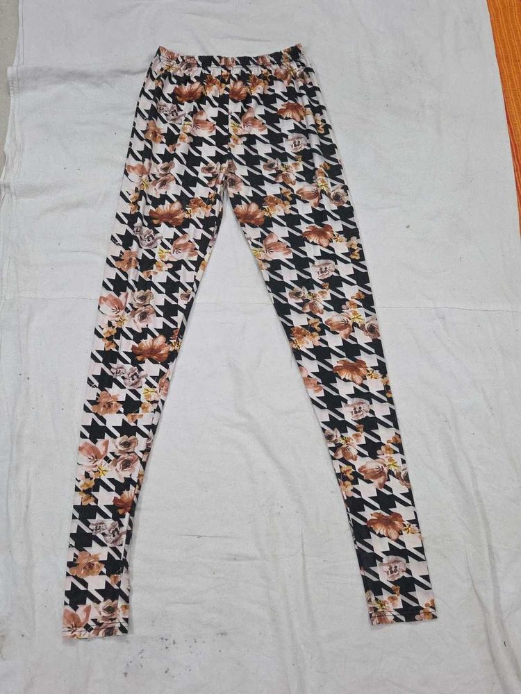 Stylish Printed Leggings