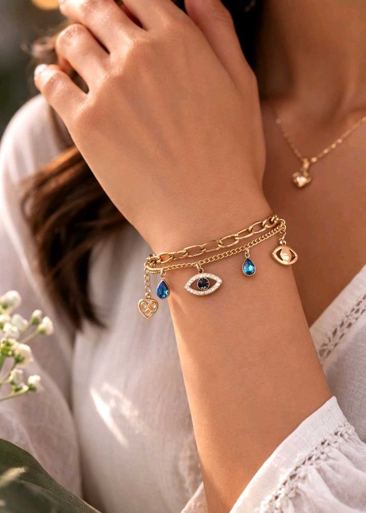 Elegant Evil Eye Charm Bracelet