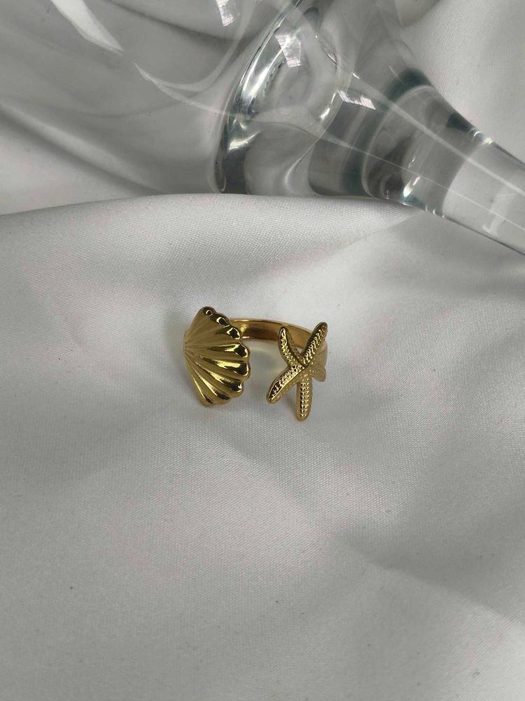 Shell Starfish Ring
