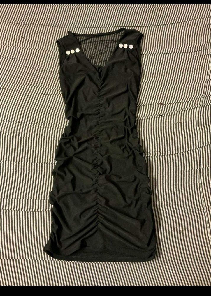 bundle of clothes ( 8 dresses for 499)