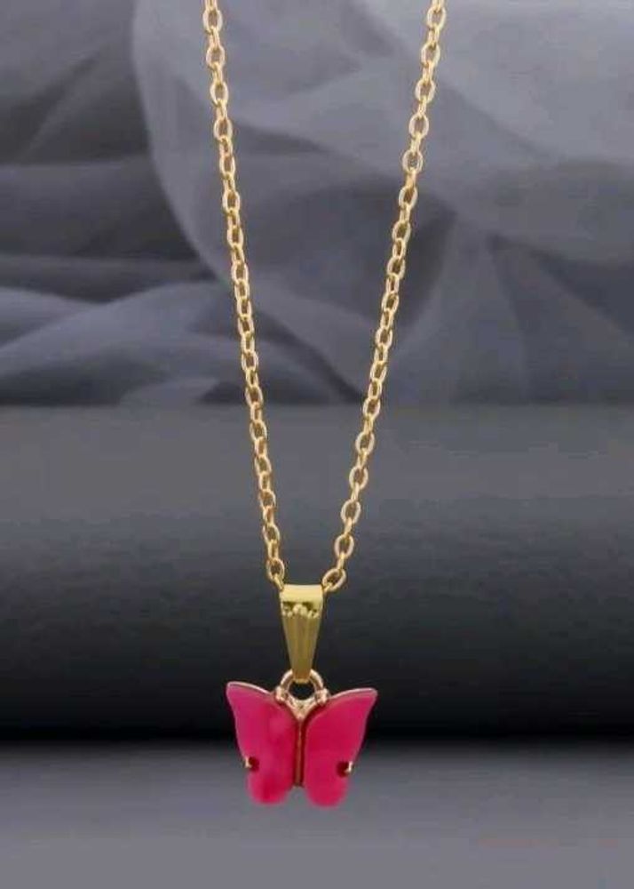 Chic Butterfly Pendant Necklace