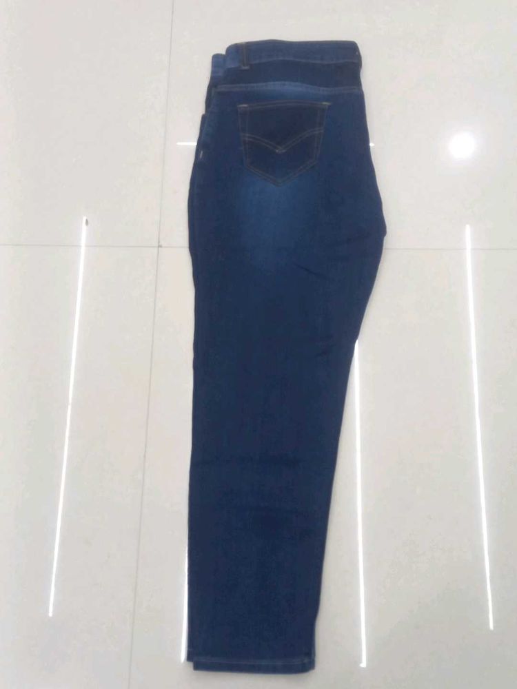 Classic Blue Denim Capri Jeans (women)