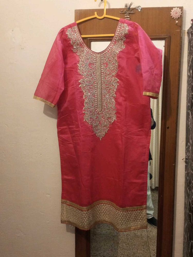 Elegant Pink Embroidered Kurta with pajama