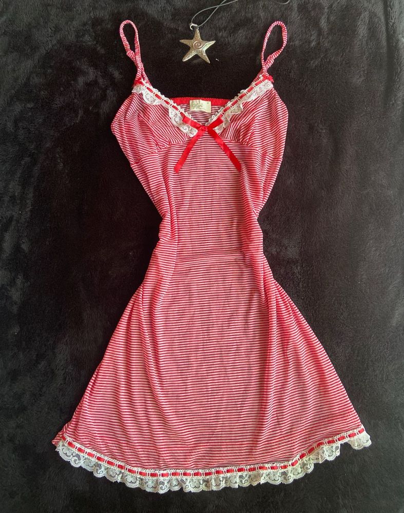 lace printerest Red &amp; White Striped Chemise