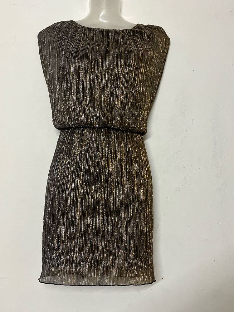Pintresty Sparkly Metallic Mini Dress