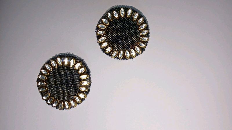 Black Colour Kundan Style Earrings Tops