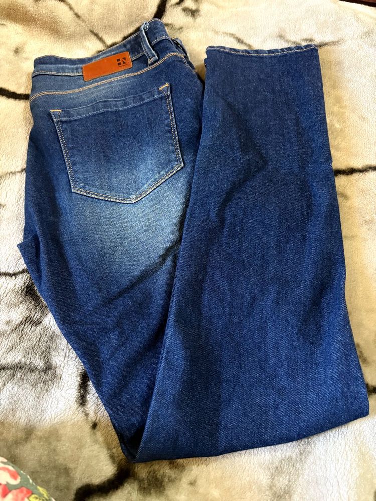 Stylish Blue Denim Jeans