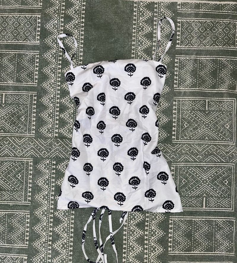 White &amp; Black Floral Kurti Top