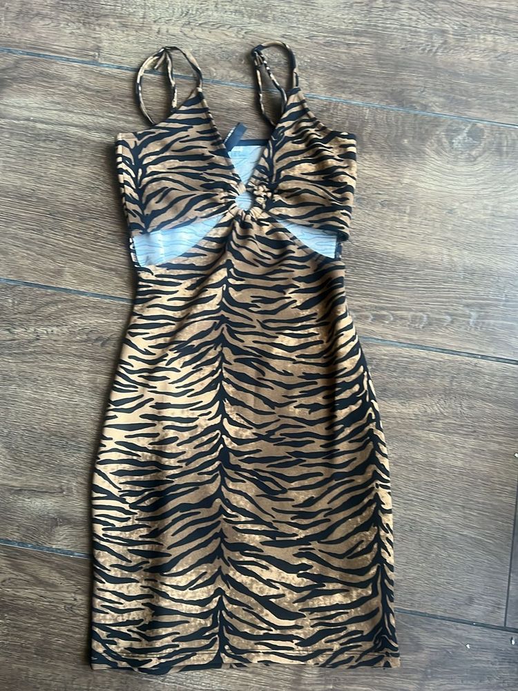HnM Tiger Print Bodycon Dress