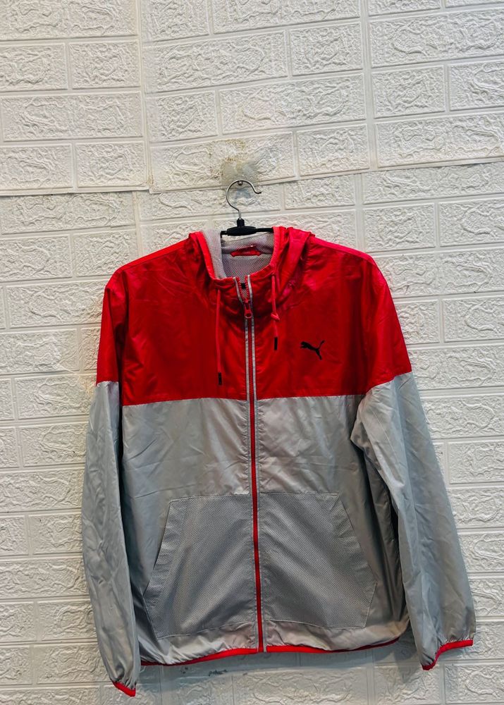 🇺🇸Puma  imported Hooded Windbreaker Ja