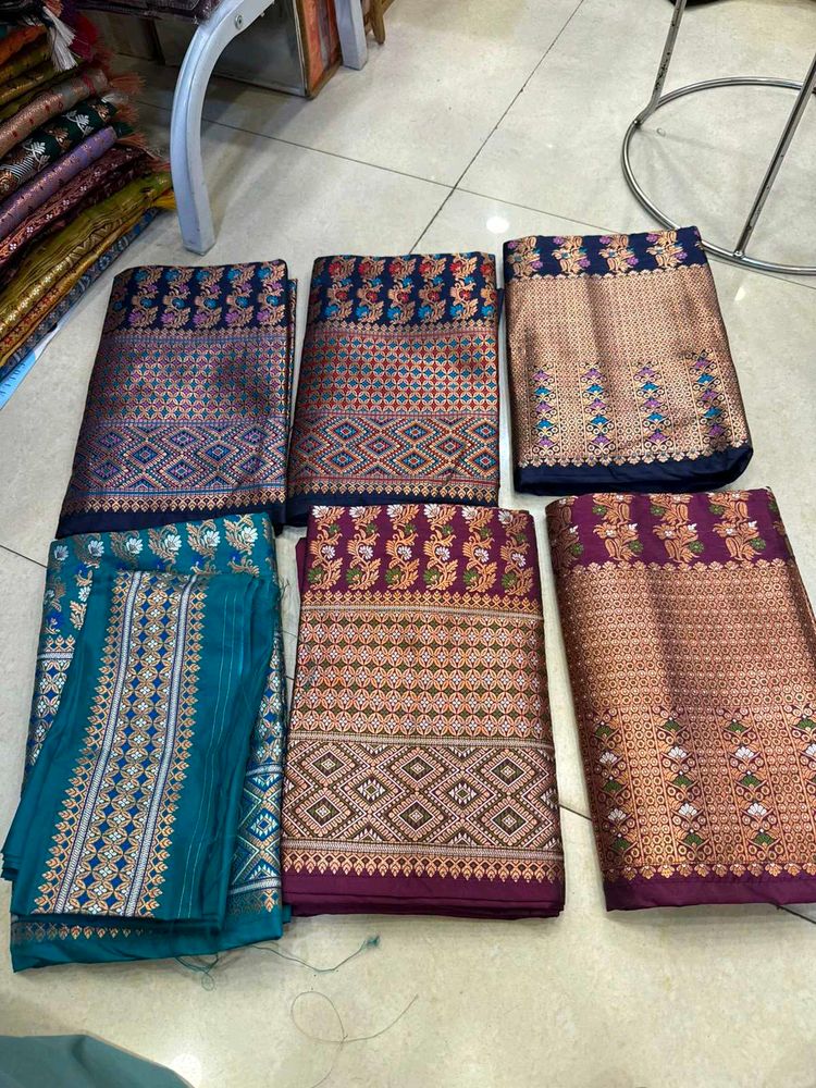 single mekhela with blouse Silk skirt - Assorted C