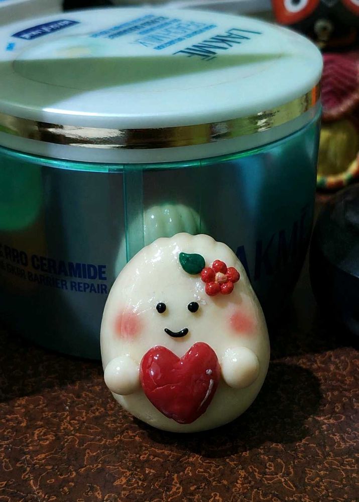 VERY CUTE CLAY PAPERWEIGHT 💗🤗