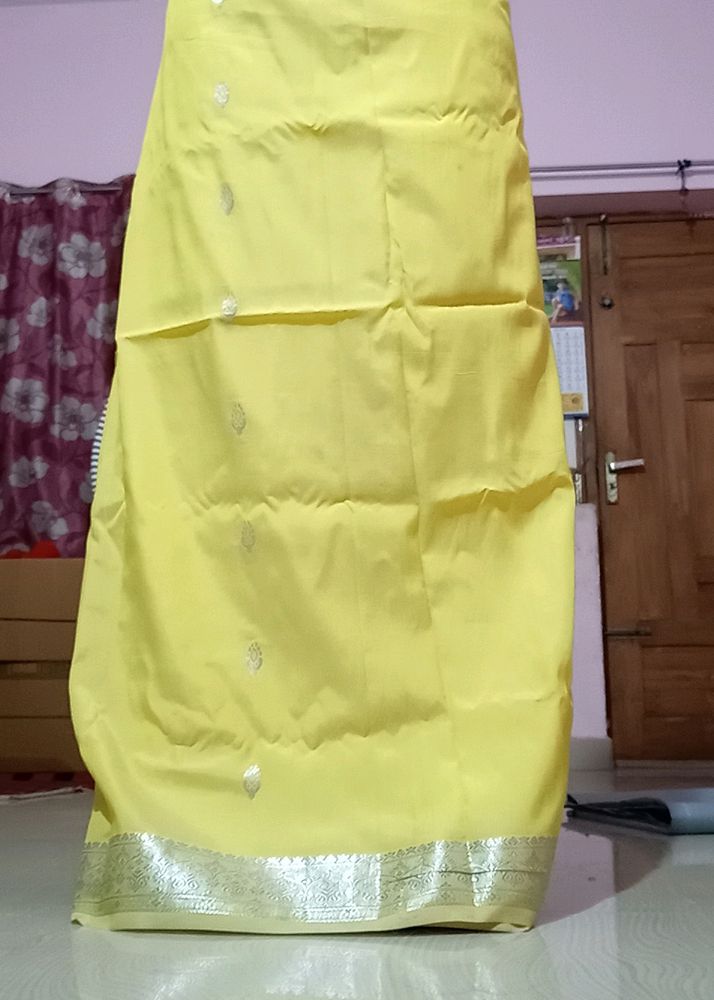Lemon Yellow Mysore Silk Saree With Silver Jaree