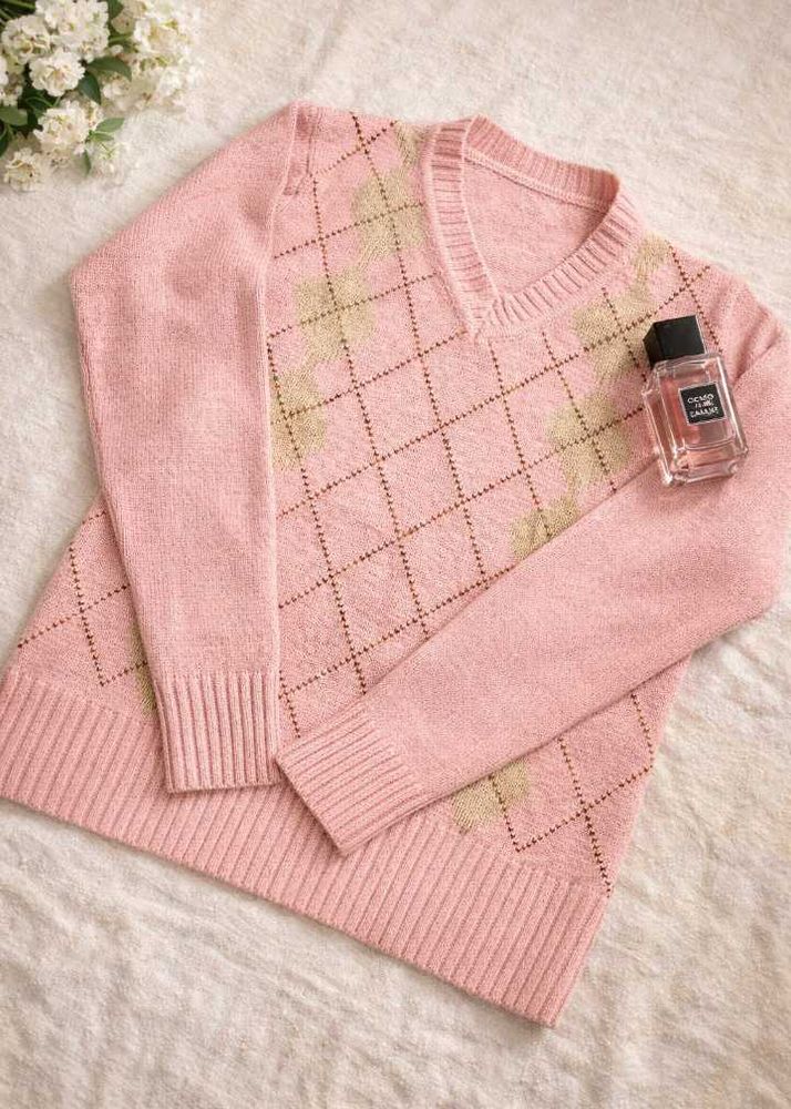 Pink Argyle V-Neck Sweater💗