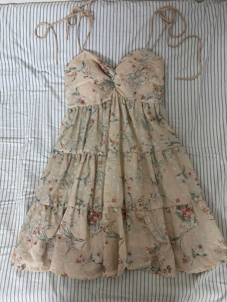 Chic Floral Print Tiered Mini Dress