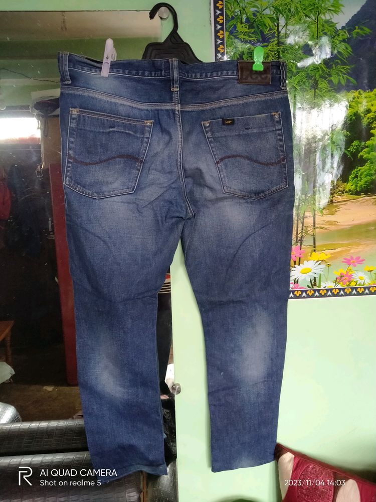 Lee Jeans