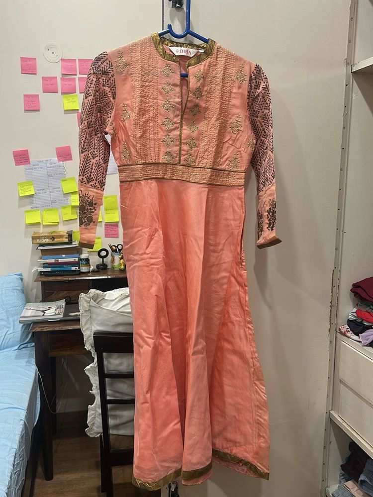 Beautiful Peach Embroidered Kurta