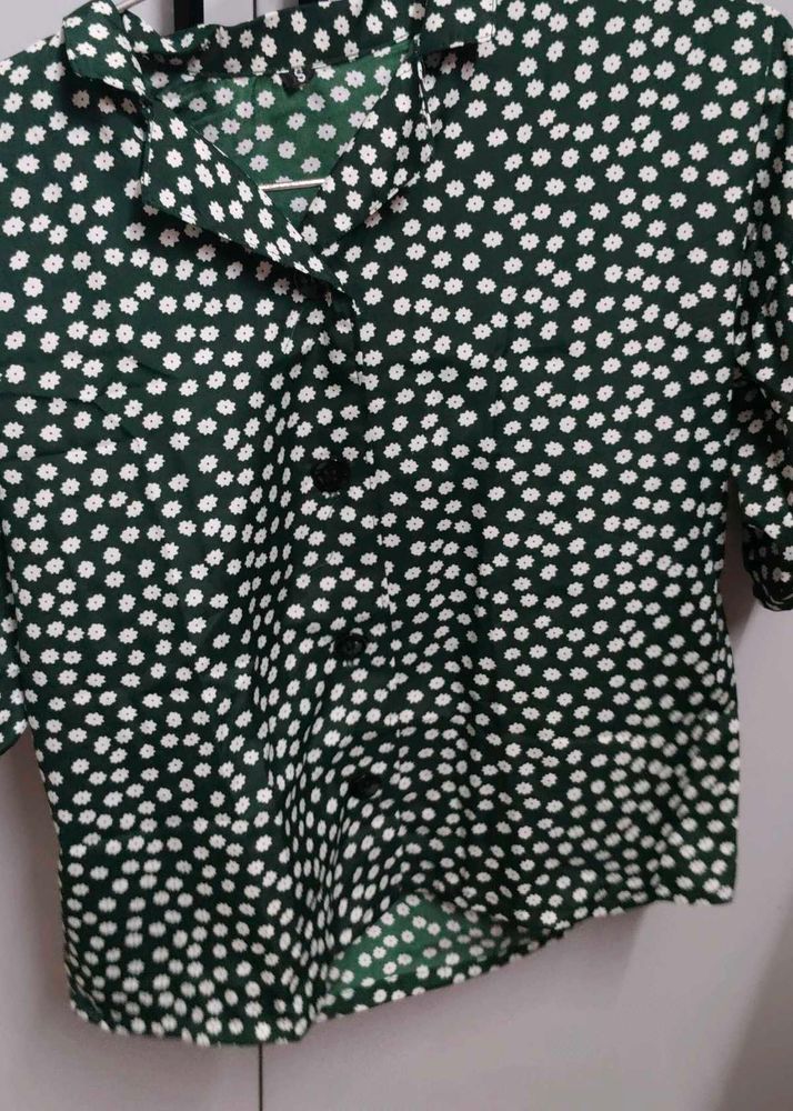 Green Floral Button-Up crop Top
