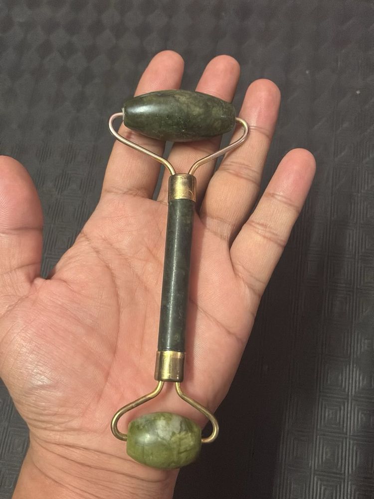 Jade Facial Roller
