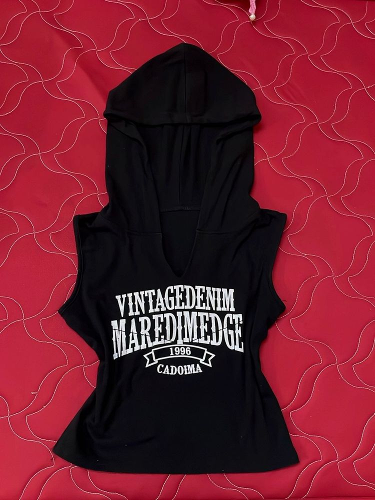 Sleeveless Black Hoodie Top