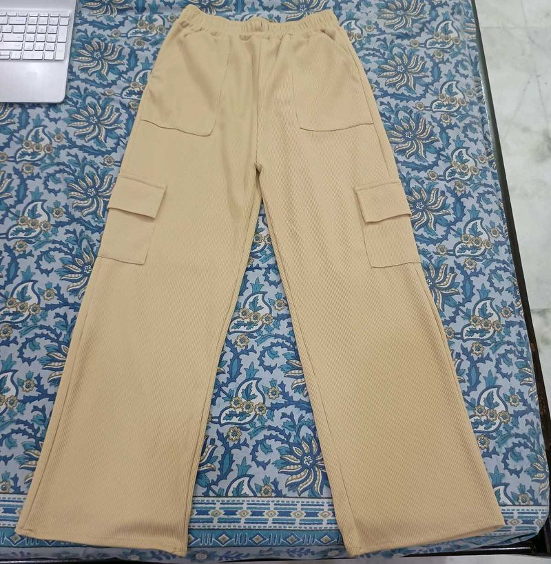 Cargo Pants (BRAND NEW)