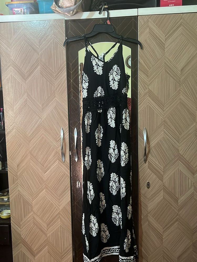 Bohemian Black &amp; White Maxi Dress