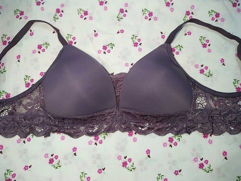 Lace Trimmed Padded Bra