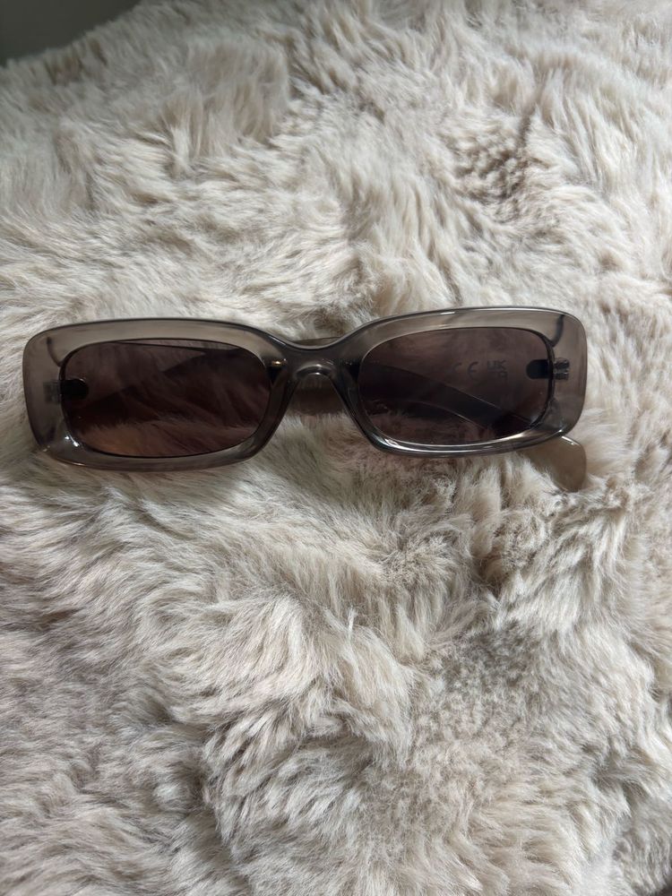 Stylish Rectangular Sunglasses