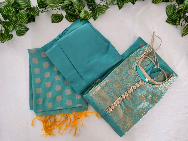 Cyan Festive Kurta Set (Women's)