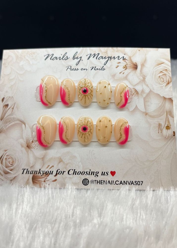 handmade Unique Press-On Nails Set
