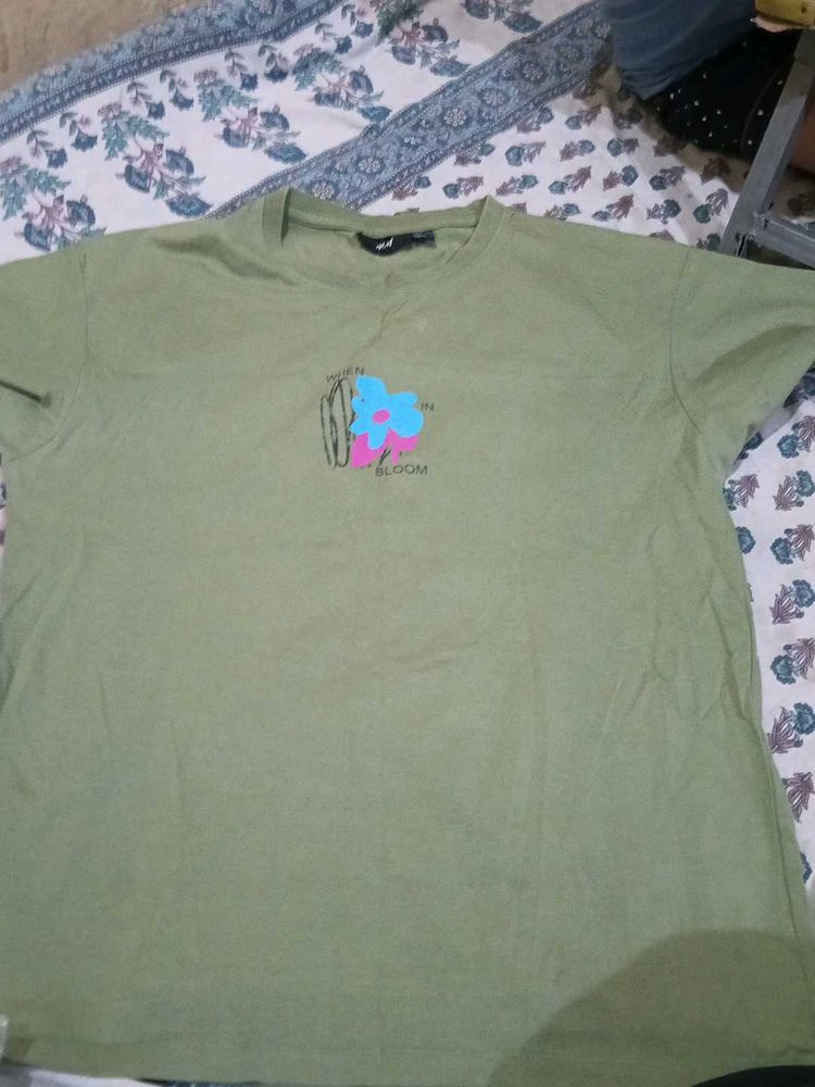 Light Green Graphic T-Shirt