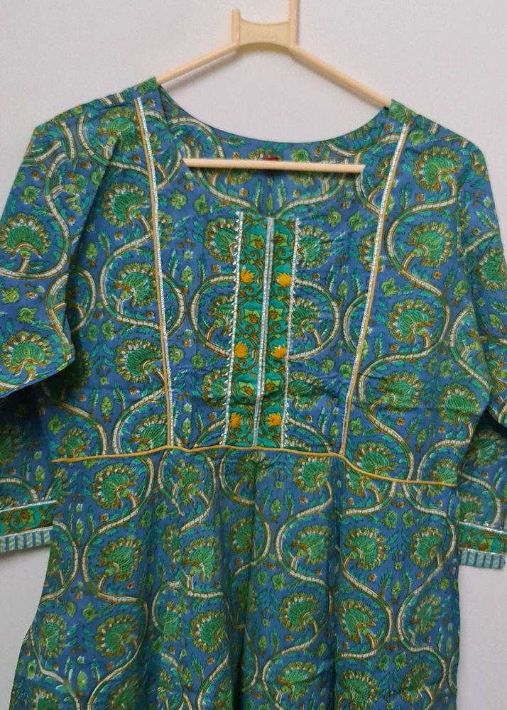 Beautiful Blue &amp; Green Printed Kurta