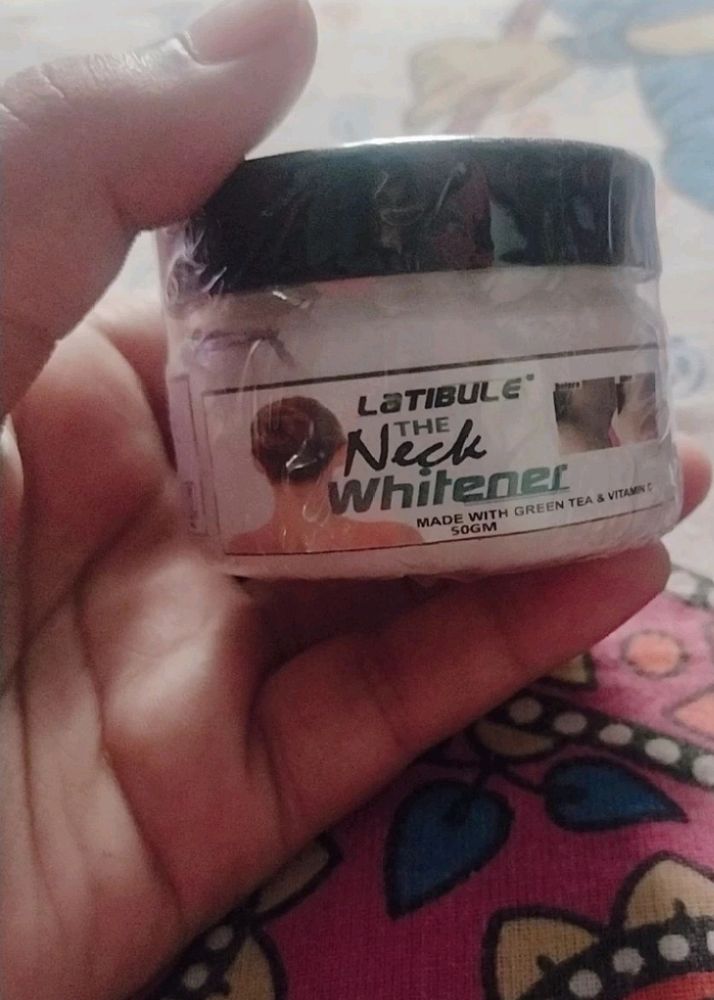 BRAND NEW****NECK AND BACK Whitening Glow Skin 50g