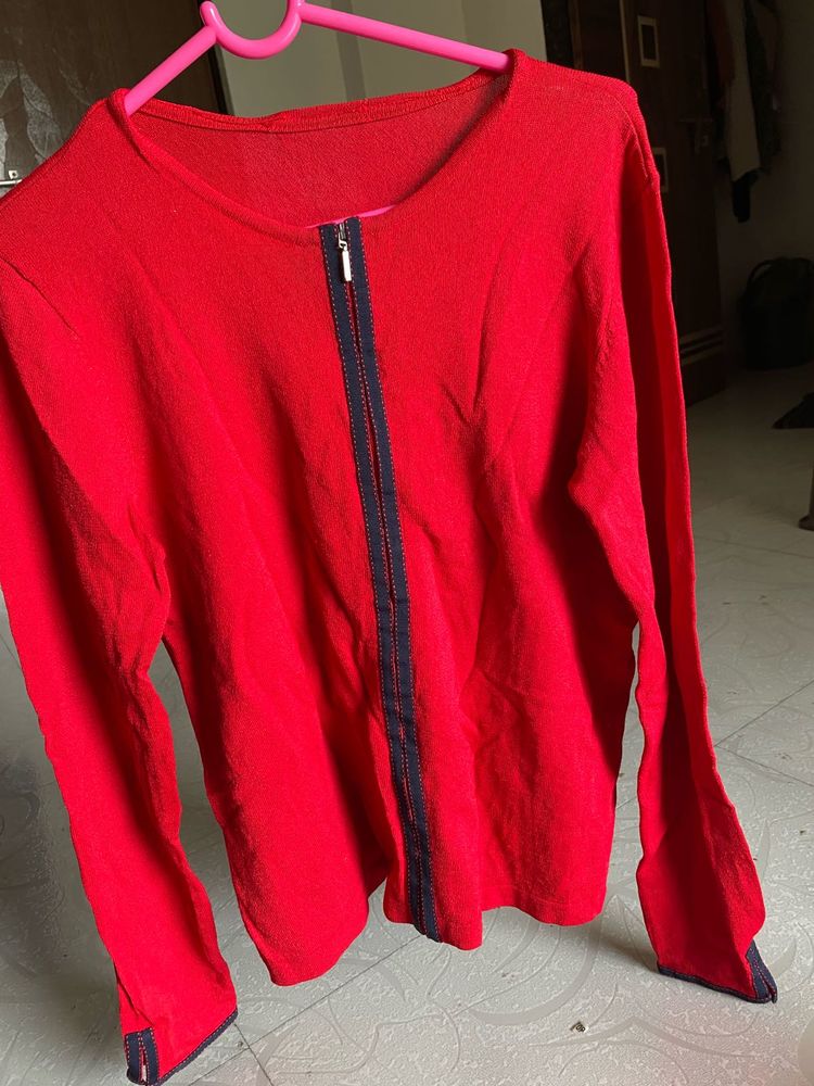 Red Front-Zip Casual Shrug / Cardigan
