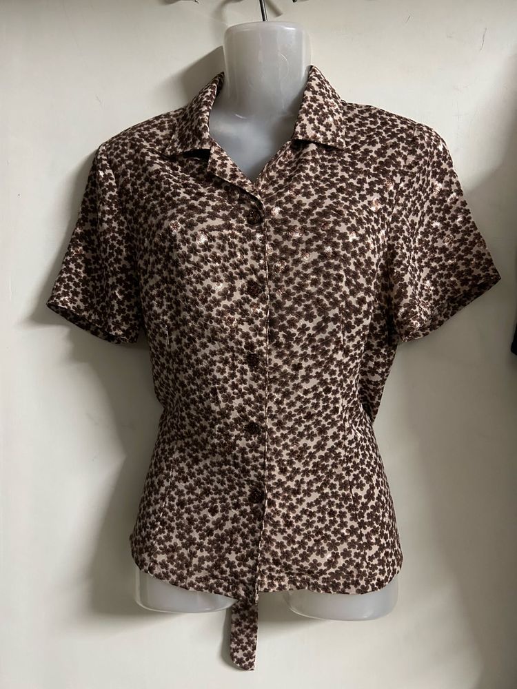 Brown Floral Print Short Sleeve Button-Up Blouse