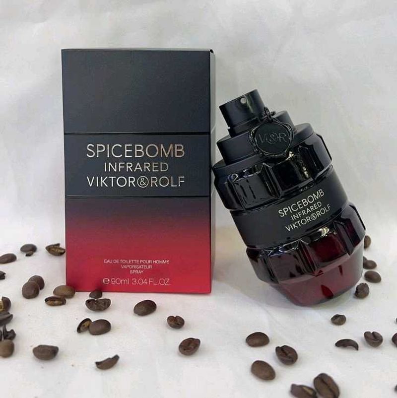 Viktor &amp; Rolf Spicebomb Infrared Eau de Parfum