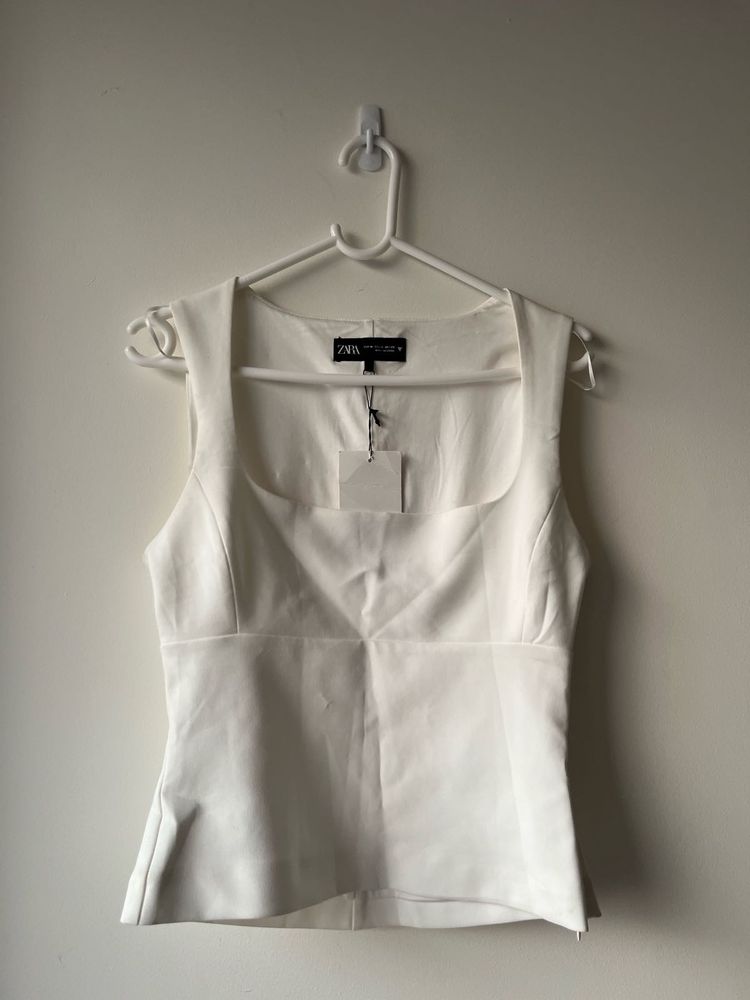 Zara White Sleeveless Top