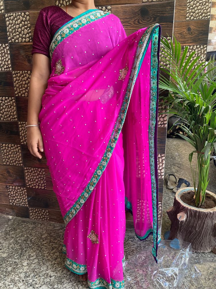 Pretty1 Work Saari