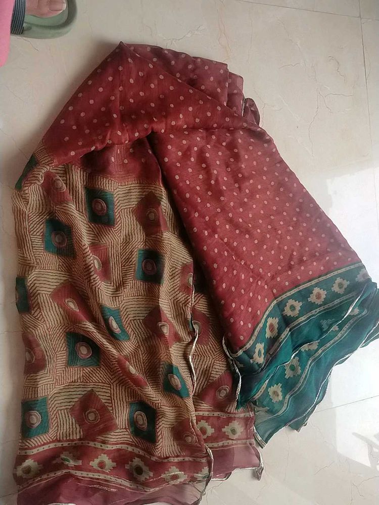 Vintage Print Dupatta