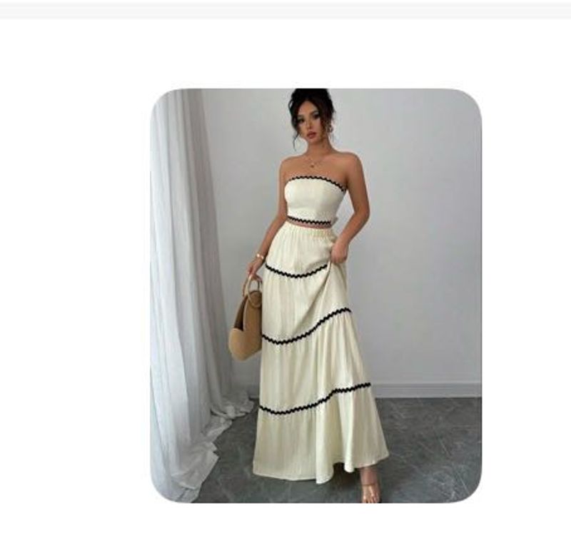 newme off-white tie-up skirt coord set
