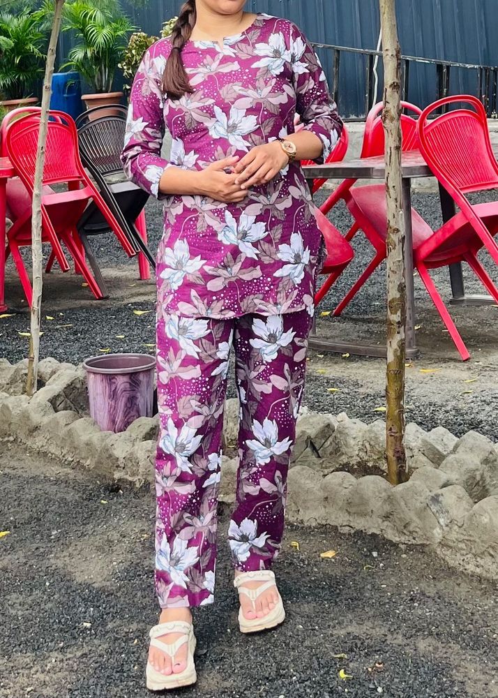 Floral Print Kurta and Pant Set