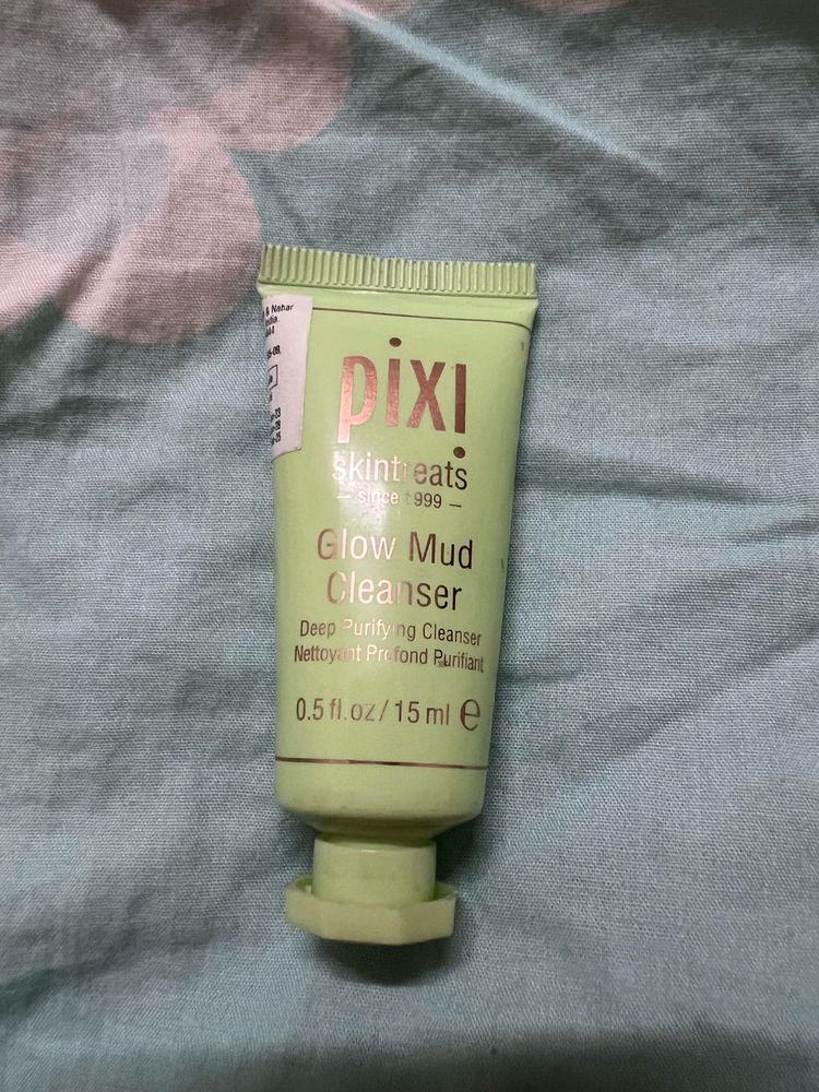 sealed Pixi Glow Mud Cleanser - Travel Size