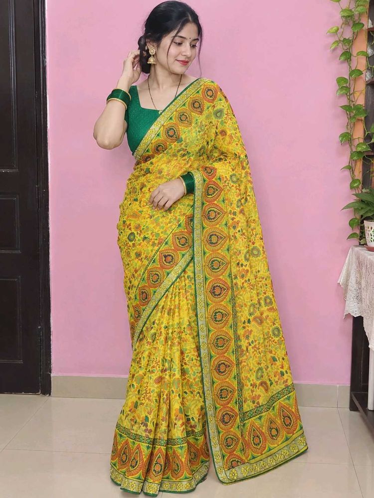 Beautiful Yellow Printed floral Saree with Blouse