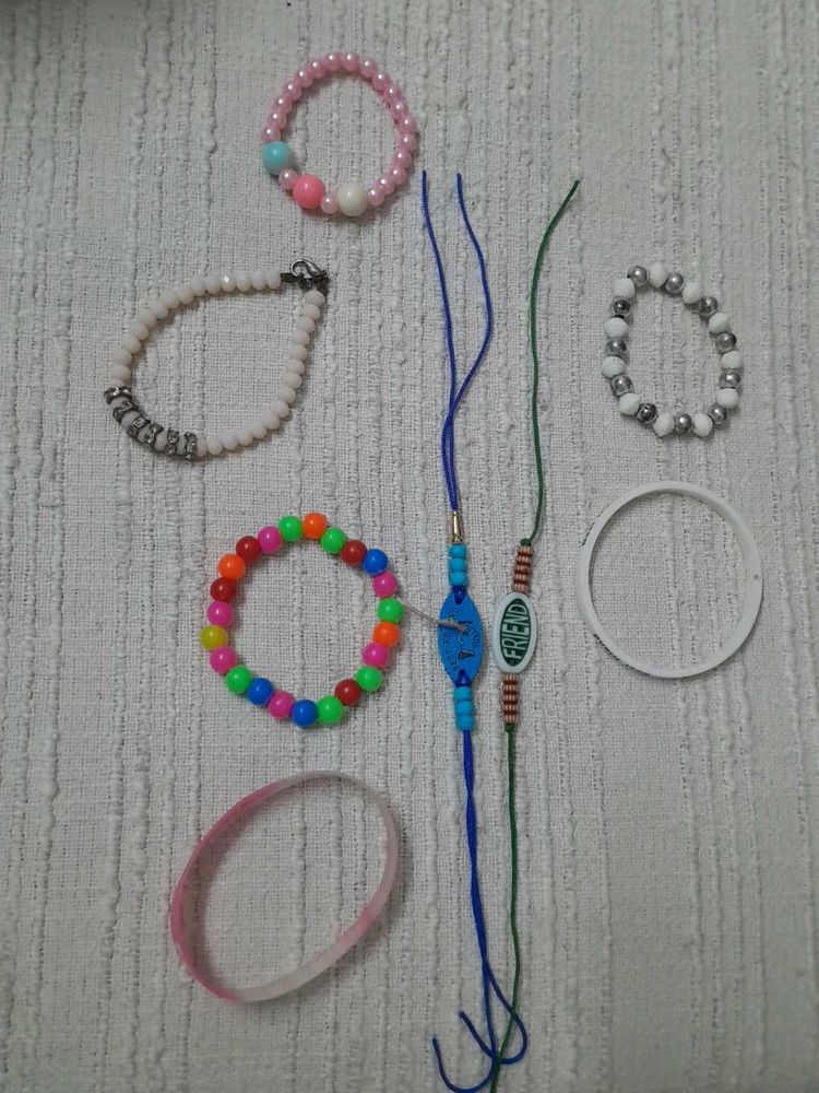 SET OF 8 Bracelets &amp; Friendship Bracelet