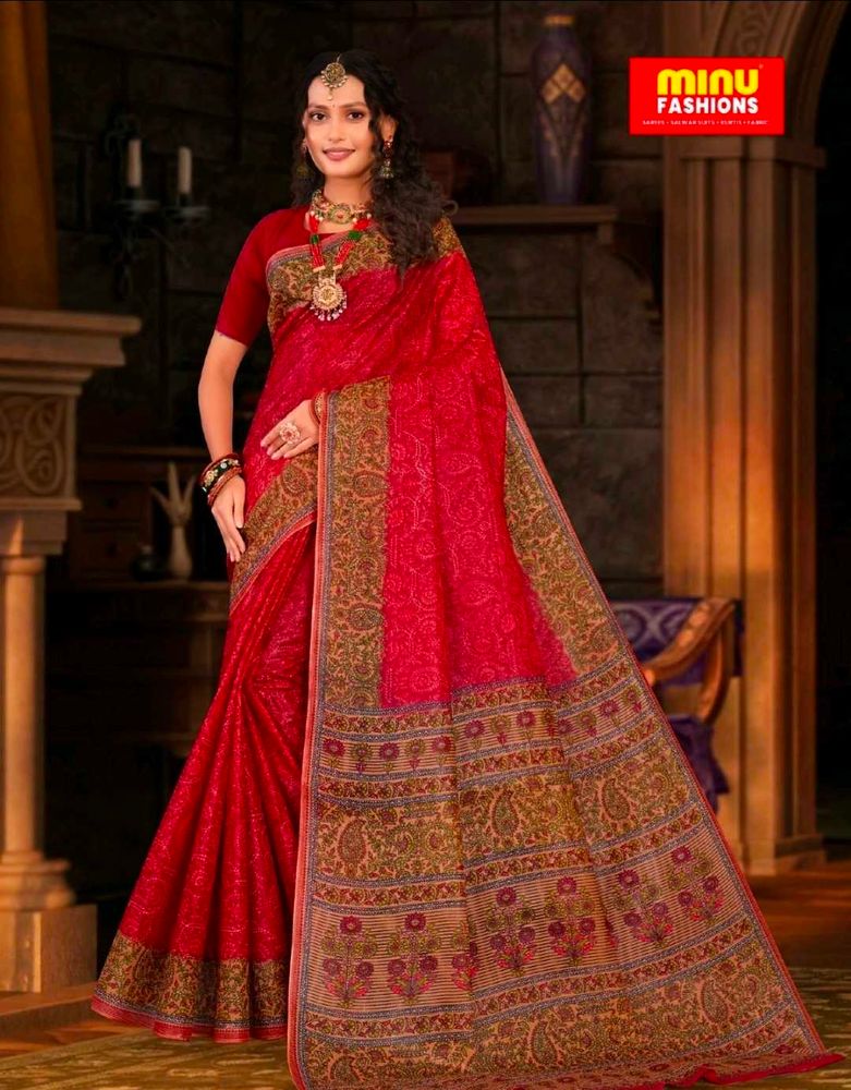 Elegant Red Saree with Intricate Border