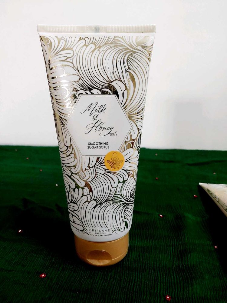 Oriflame Milk &amp; Honey Sugar Scrub
