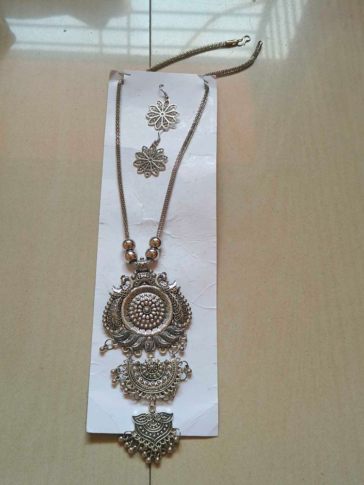 Oxidized Silver Necklace &amp; Earring Set